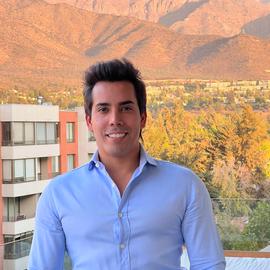 Adolfo Fuentes